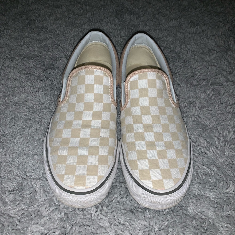 ✰ Rose Checkered Slip-on Vans! ✰